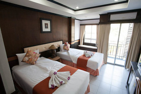 Season Palace Huahin Hotel