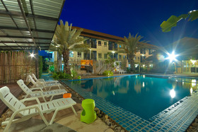 Season Palace Huahin Hotel