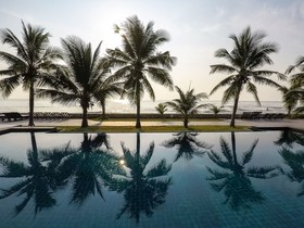 SiamBeach Resort