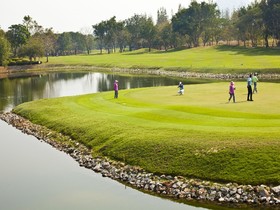 Springfield Village Golf & Spa