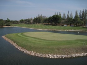 Springfield Village Golf & Spa