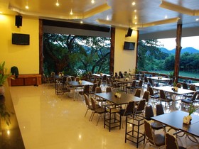 Suanphet Riverview Resort