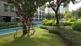 Rain Cha Am - Hua Hin by J&P