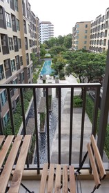 Rain Cha Am - Hua Hin by J&P