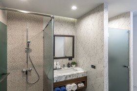 Vann Hua Hin Resort