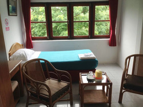 A&B Hotel