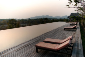 AKA Resort & Spa