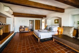 Aleenta Hua Hin Resort & Spa