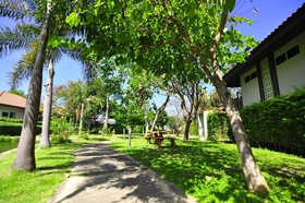 Anantanaka Hua Hin Resort