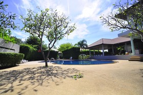 Anantanaka Hua Hin Resort