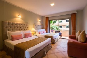 Anantasila Beach Resort Hua Hin