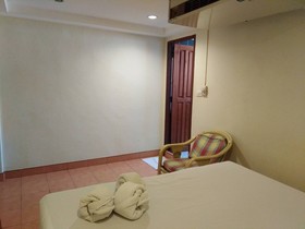 Ansu Hotel by OYO Rooms