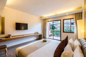 Ayrest Hua Hin