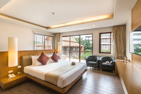 Ayrest Hua Hin
