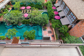 Ayrest Hua Hin