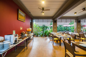 Ayrest Hua Hin