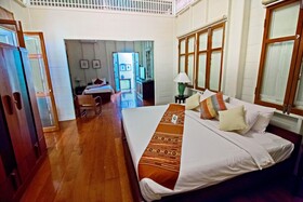 Baan Bayan Beachfront Hotel
