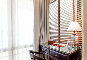 Baan Bayan Beachfront Hotel