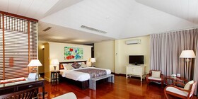 Baan Bayan Beachfront Hotel