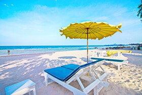 Baan Bayan Beachfront Hotel