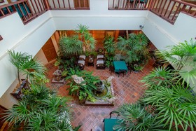 Baan Khachathong Hua Hin