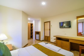Baan Khachathong Hua Hin