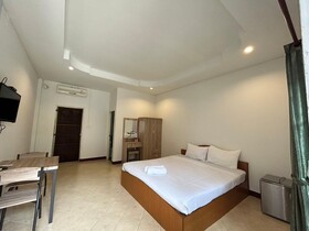 Baan Loksouylokchay