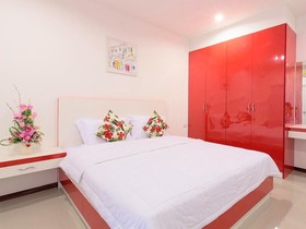 Baan Nam Poon Resort