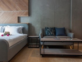 Baan Peang Ploen by Stone Head Hua Hin