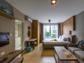 Baan Peang Ploen by Stone Head Hua Hin