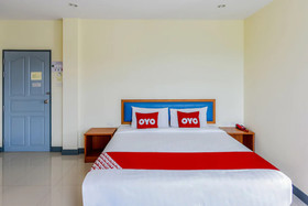 Baan Poemsuk by OYO Rooms
