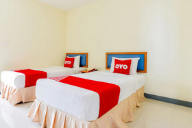 Baan Poemsuk by OYO Rooms