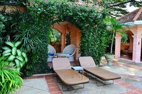 Baan Rajdamnern Hua Hin