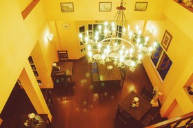 Baan Rajdamnern Hua Hin