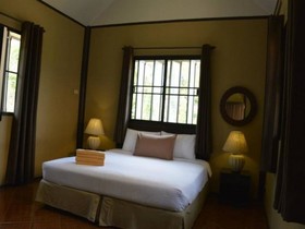 Baan Salathai Huahin