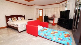 Baan Sudrak Pool Villa