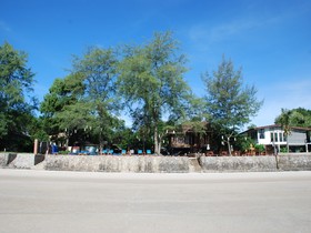 Baan Talay Dao