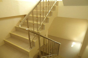 Bann Lom Le Guest House