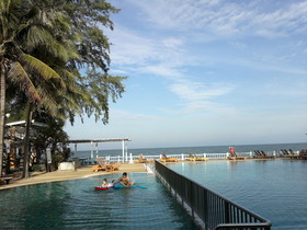 Chom View Hotel