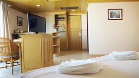City Beach Resort