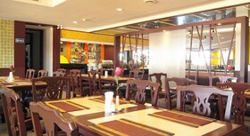 City Beach Resort