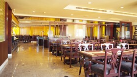 City Beach Resort