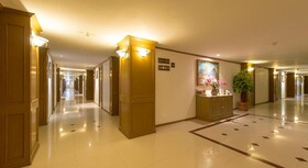City Beach Resort