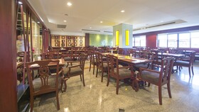 City Beach Resort