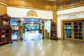 City Beach Resort