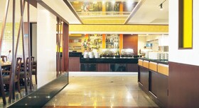 City Beach Resort