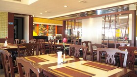 City Beach Resort