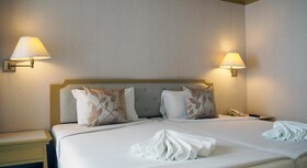 City Beach Resort