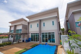 Club 51 Hua Hin Pool Villa