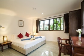 Dolphin Bay Resort